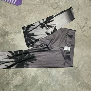 Victoria secret yoga small